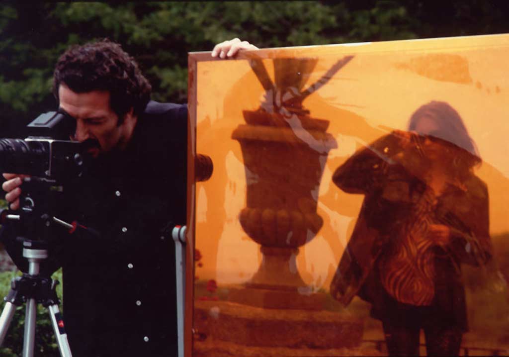 Fotografía para The Eighteenth Angel, William Bindley